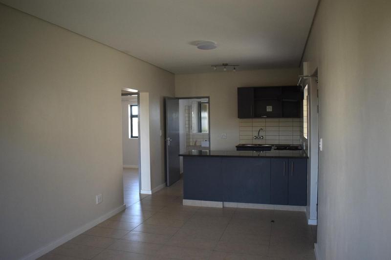 To Let 2 Bedroom Property for Rent in Bergvliet Western Cape